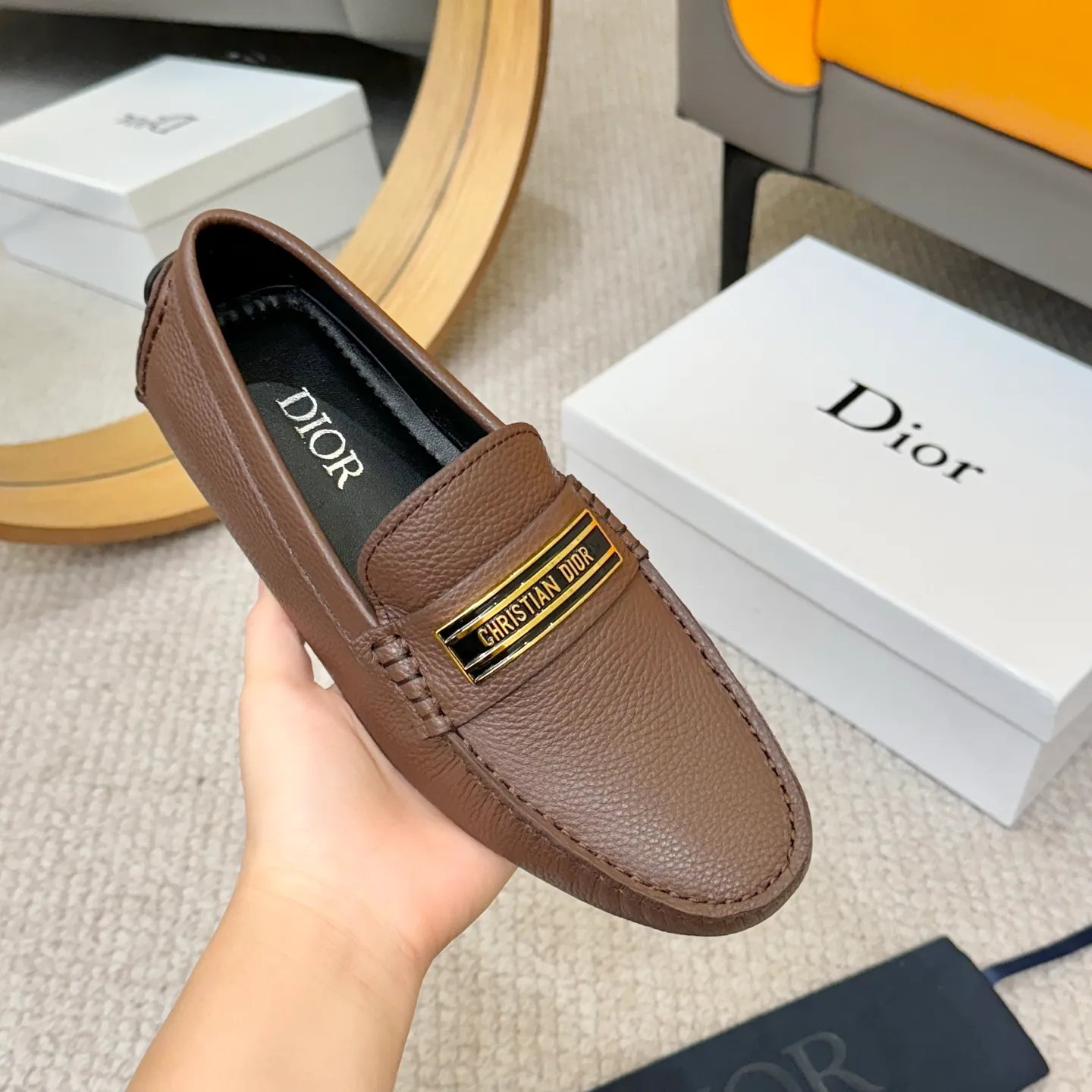 Men's clothing and shoes 💰420! (Yangli) Quality DIOR [Dior’s latest arrival] real auction hot-selling Doudou shoes 🔍DIOR) new Doudou shoes 👍Belgian designer Martin Margiela serves as Gucci shoe designer y full of charm, luxury style gentleman upper: imported cowhide, lining with spring sweat-absorbent first-layer sheepskin. Outsole Brand outsole, the last stitching on the bottom will never come off; equipped with classic Gucci exquisite hardware C D buckle💋The whole pair of shoes is fashionable and casual without losing high-end style; standard 38-46